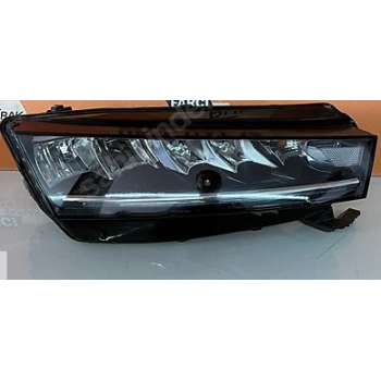 Skoda Octavia (2019 Yılında Çıkan Kasa) Ön Far Elektrikli Motorlu Led Sağ (Oem No: 5E4941016)
