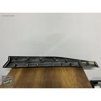 Nissan X - Trail Ön Kapı Bandı Sağ (2022 Yılında Çıkan Kasa) (Oem No: 808716Ra0B)