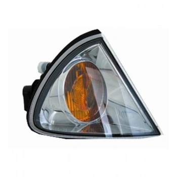 Toyota Avensis 2000-2003 Ön Sinyal Sağ (Oem No: 8151005030)