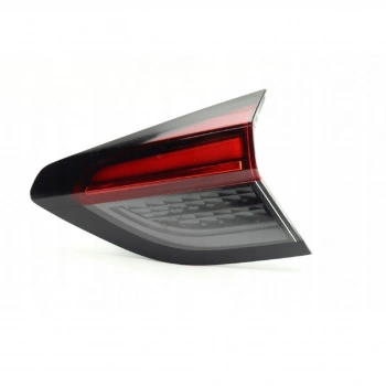 Opel Corsa F (2020 Yılında Çıkan Kasa) Arka Stop İç Led Sağ (Oem No: 9830096280)