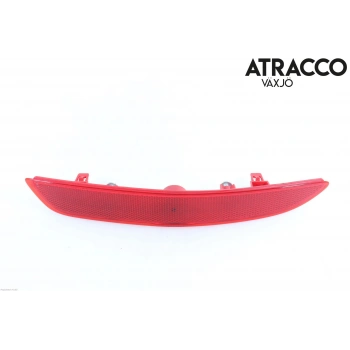 Mazda 3 (2019 Yılında Çıkan Kasa) Arka Tampon Reflektörü Sağ (Oem No: B0J8515L0)