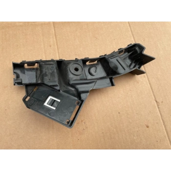 Seat Leon (2020 Yılında Çıkan Kasa) Arka Tampon Braketi Sağ (Oem No: 5Fa807394A)