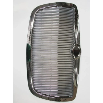 Chrysler 300C- 2005-2008; Ön Panjur Nikelajlı (Bently) Oem No: ()