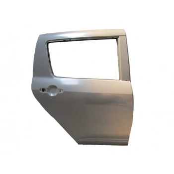 Suzuki Swift- 2005-2011; Arka Kapı Komple Sağ Gri Boyalı (İceli/Çekomastikli) (Bfn) Oem No: (68003-62J00)