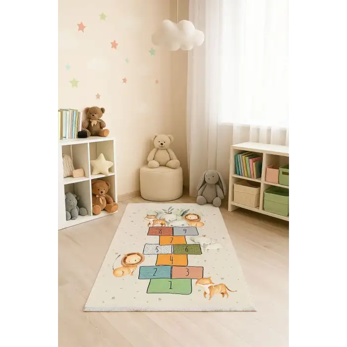 Sevimli Dostlar Seksek Çocuk Odası Halısı