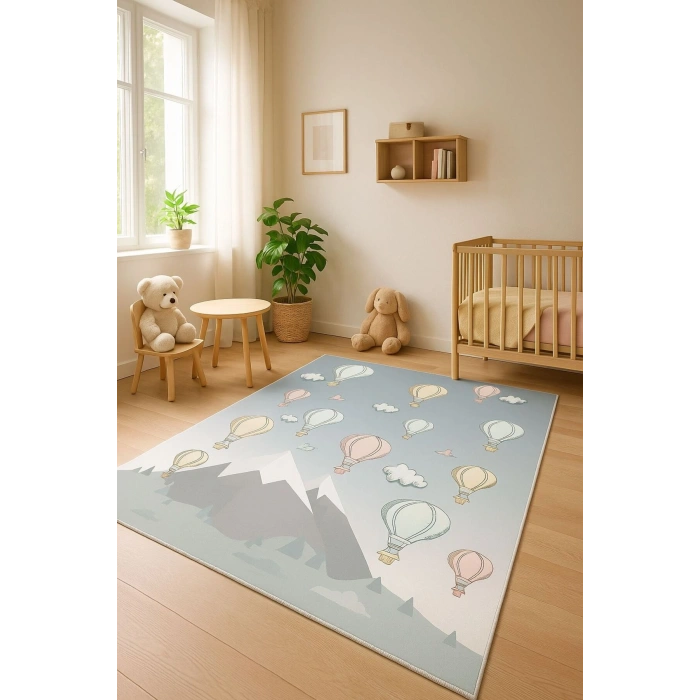 Uçan Balonlar Çocuk Odası Halısı