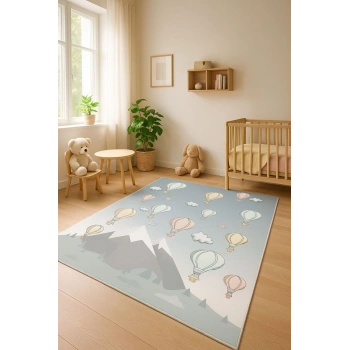 Uçan Balonlar Çocuk Odası Halısı