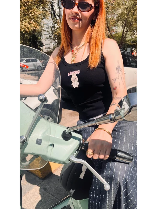 Sevimli Canavar Baskılı Nakış Detaylı Rib Askılı Crop Atlet