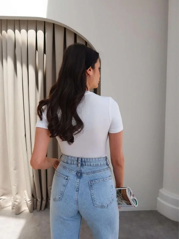 Kadın Yumuşak Dokulu Bisiklet Yaka Kısa Kollu Basic Tişört-Bluz