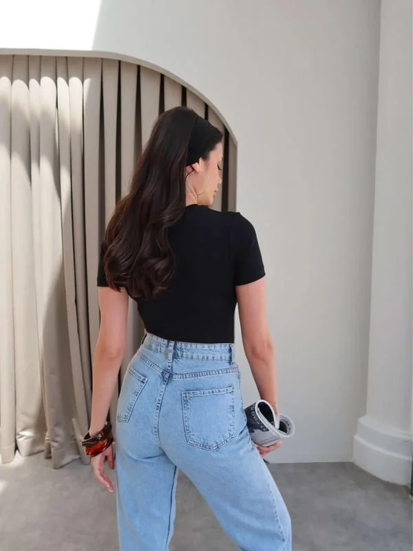 Kadın Yumuşak Dokulu Bisiklet Yaka Kısa Kollu Basic Tişört-Bluz