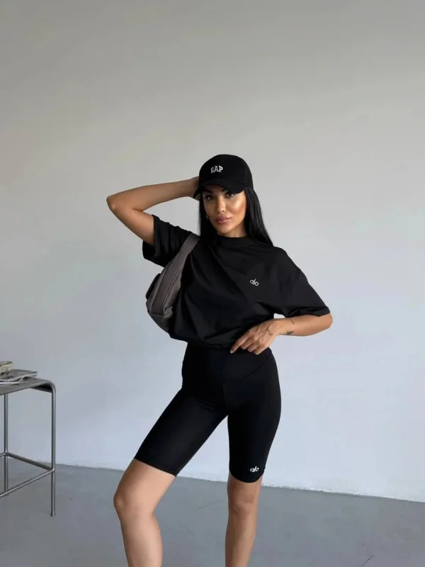 Kadın Yüksek Bel Toparlayıcı Spor Biker Şort 5 Diz Üstü Kesim