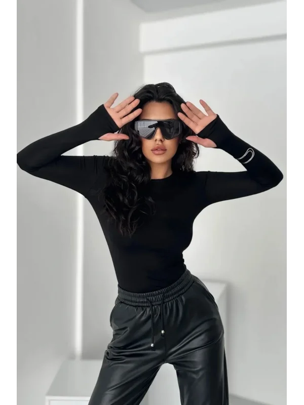 AO Bisiklet Yaka Parmak Detaylı Uzun Kollu Esnek Spor T-Shirt Body