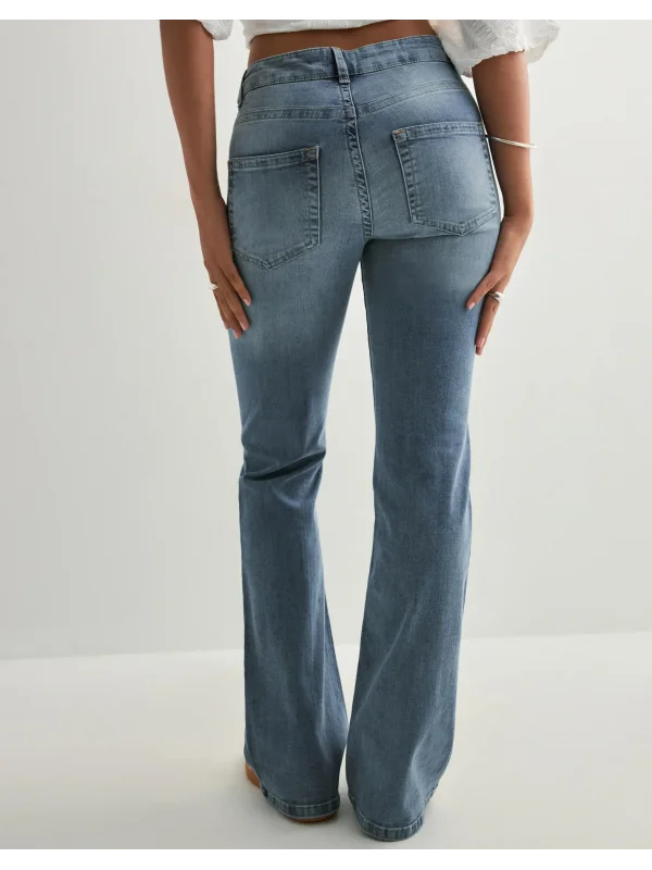 Kadın Ara Bel Düğme Detaylı Bootcut jean pantolon -Açık mavi