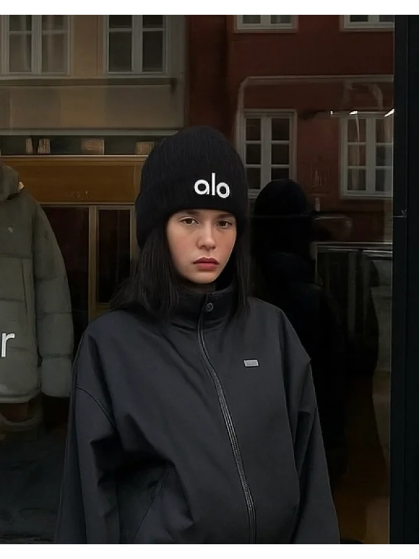 Nakış İşlemeli Kışlık Triko Bere