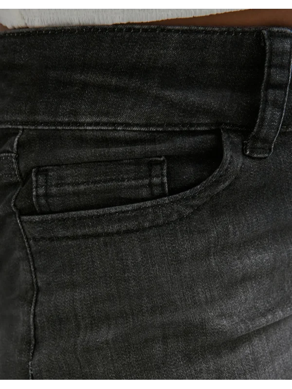 Düşük Bel Arka Cep Dikiş Detaylı Mavi Kot Şort Koyu Mavi Kısa Likralı Mini Stitch