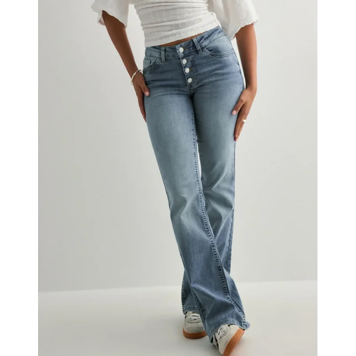 Kadın Yüksek Bel Düğme Detaylı Bootcut jean pantolon -Açık mavi