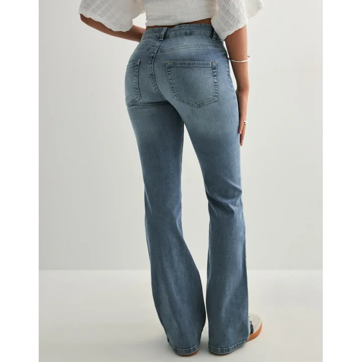 Kadın Yüksek Bel Düğme Detaylı Bootcut jean pantolon -Açık mavi