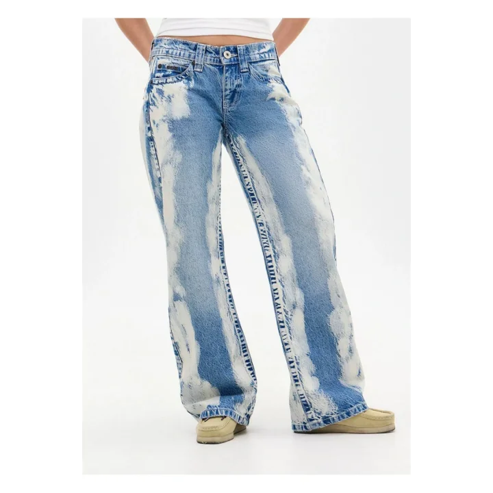BDG Beyaz Parça Boyalı Düşük Bel Baggy Jean