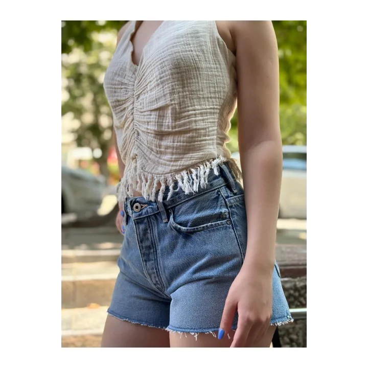 Boyundan Bağlamalı Püsküllü Keten-Pamuk Crop Bluz – Ekru