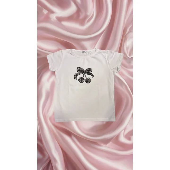 Dantel Kirazlı Fiyonk Crop Tshirt
