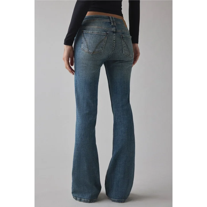 Düşük Bel Mavi Yıkamalı Denim Flare Pantolon
