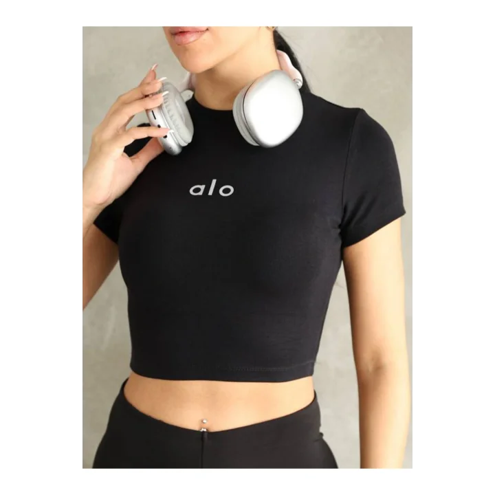 Kadın Bisiklet Yaka Kısa Kollu Basic Crop Top Tişört