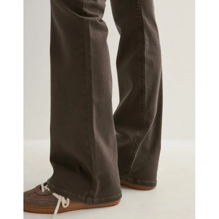 Kadın Kahve Düşük Bel Bootcut Stitch Pantolon Jean