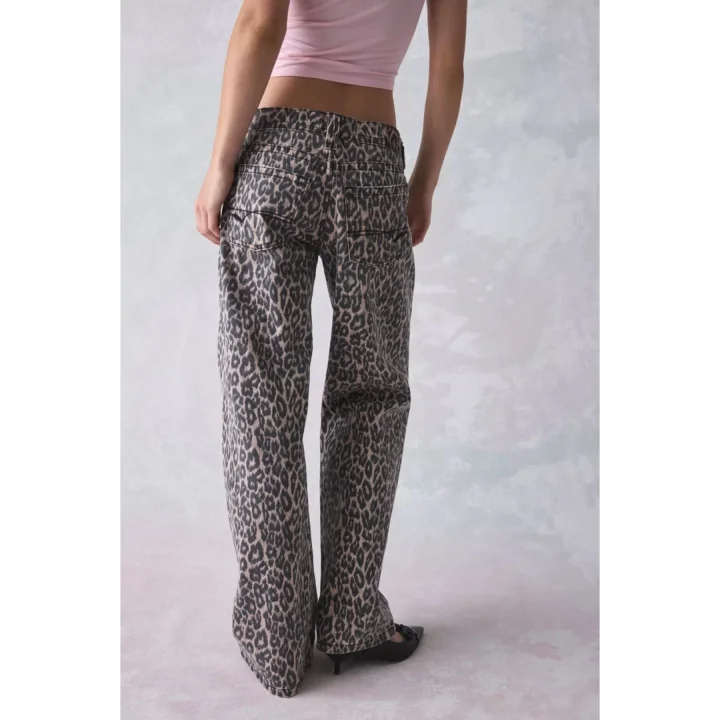 Leopar Desenli Düşük Bel Kot Pantolon