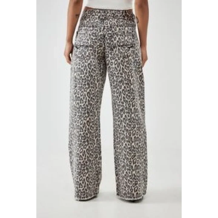 Leopar Desenli Düşük Bel Kot Pantolon