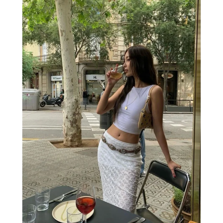 Uzun Dantel Astarlı Etek