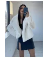 VibeGaia Beyaz Peluş Kürk