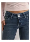 Düşük Bel Bootcut Arka Cep Detaylı Koyu Kot Pantolon