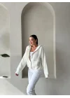 Beyaz Yumoş Kapüşonlu Ceket
