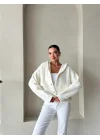 Beyaz Yumoş Kapüşonlu Ceket