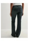 Kesik Bel Denim Koyu Mavi Düşük Bel Paça Eskitme Bootcut Fit Jean Pantolon