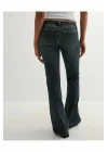 Kesik Bel Denim Koyu Mavi Düşük Bel Paça Eskitme Bootcut Fit Jean Pantolon