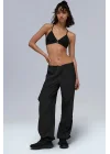 Dikişsiz Fit Sporcu Sütyeni Destekli Crop Spor Üst