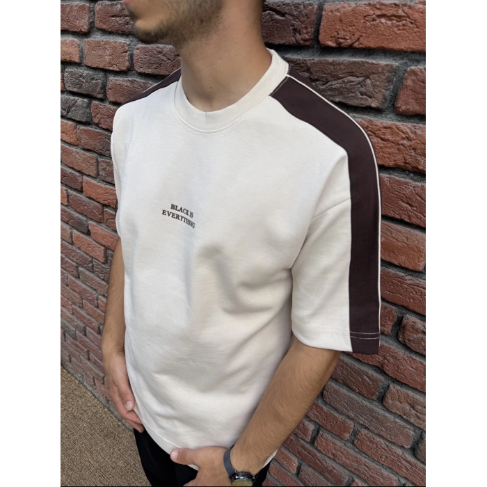 Black İs Baskı Detay Tshirt