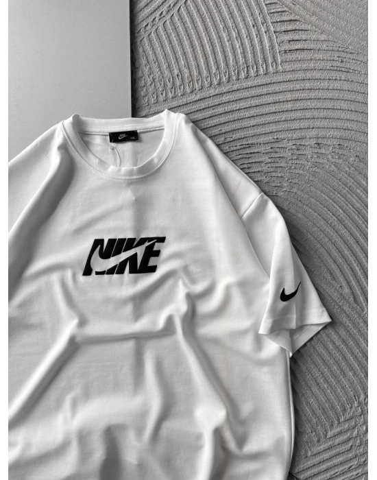 KABARTMA BASKI OYSHO KUMAŞ OVERSİZE TSHİRT BEYAZ