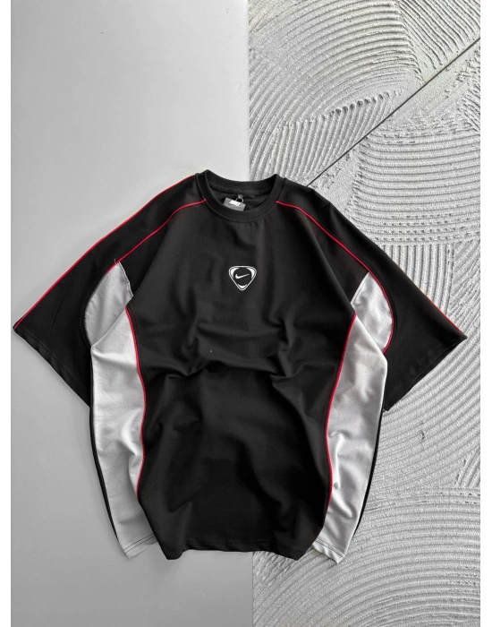 BISIKLET YAKA NK TN YANDAN PARÇALI OVERSIZE TSHIRT SİYAH