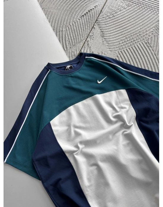 BISIKLET YAKA NK ÜSTTEN PARÇALI OVERSIZE TSHIRT YEŞİL