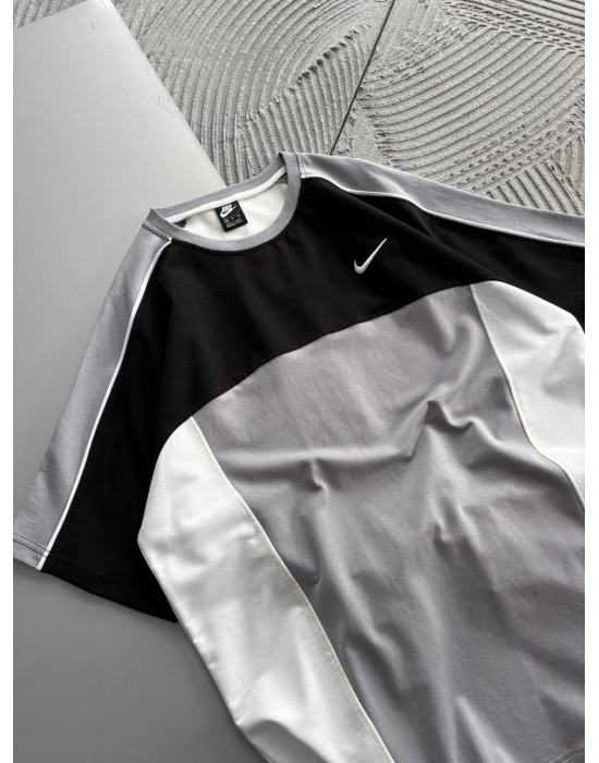 BISIKLET YAKA NK ÜSTTEN PARÇALI OVERSIZE TSHIRT GRİ