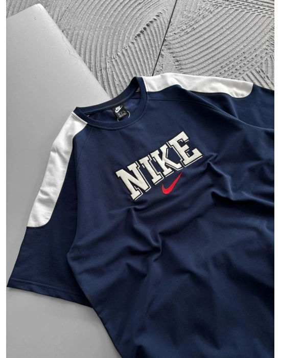 BISIKLET YAKA NK NAKIŞLI KOL PARCA DETAY OVERSIZE TSHIRT LACİ