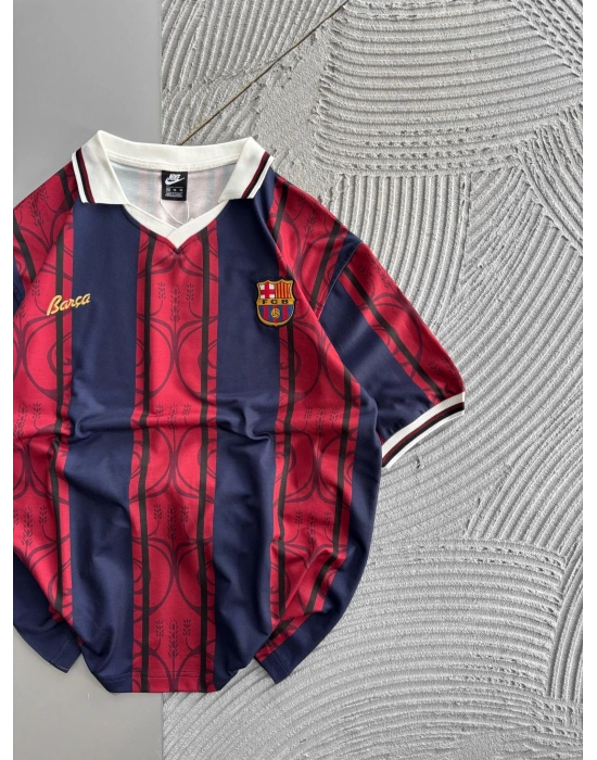 POLO YAKA BARCA İMZA SERİ NAKIŞLI OVERSİZE TSHİRT