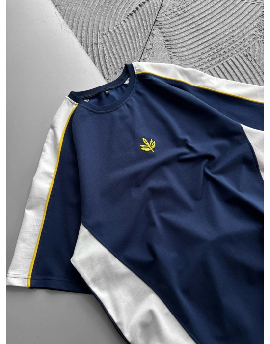 BİSİKLET YAKA PALAMUT NAKISLI OVERSİZE TSHİRT LACİ