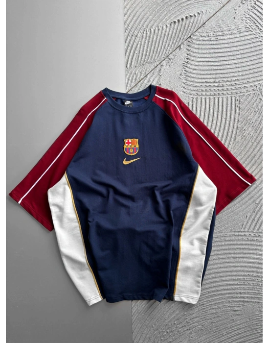 BİSİKLET YAKA NK BARCA NAKISLI YANDAN BİYELİ OVERSİZE TSHİRT