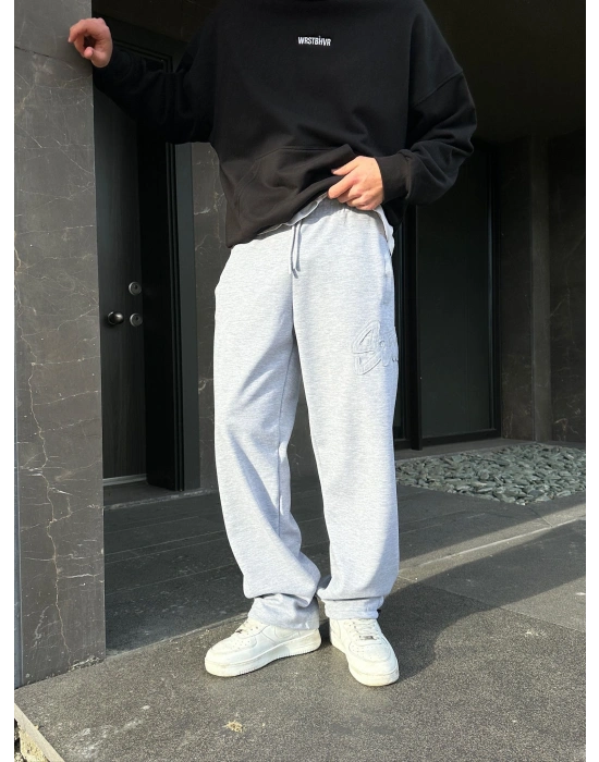 2 İPLİK KUMAŞ BAGGY KALIP PAÇA LASTİKLİ STW KABARTMA NAKIŞ EŞOFMAN ALTI GRİ