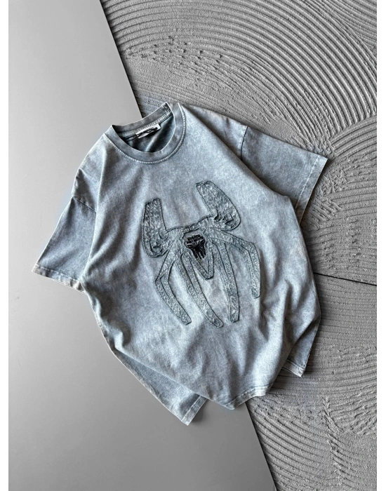 BİSİKLET YAKA YIKAMALI KABARTMA NAKIŞLI OVERSİZE TSHİRT KİREÇ