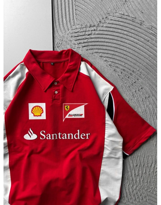 POLO YAKA 2 İPLİK KUMAS SANTANDER BASKI OVERSİZE TSHİRT KIRMIZI
