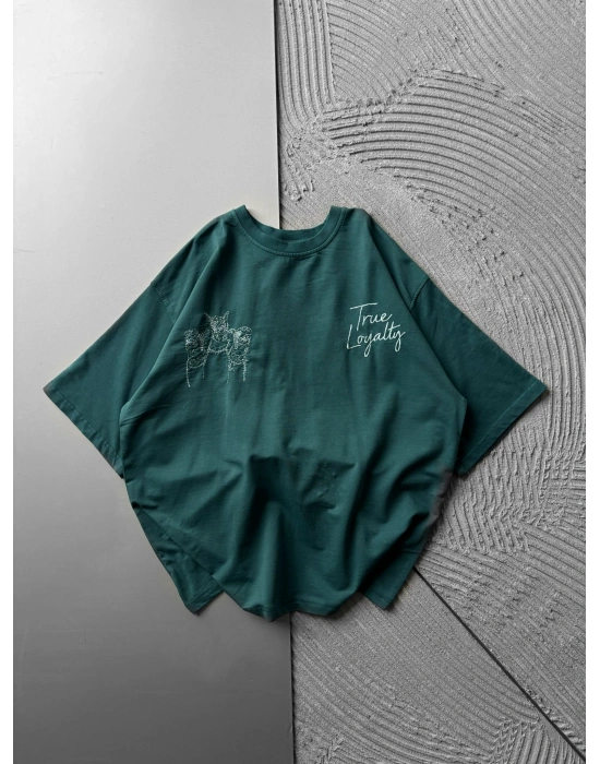 BİSİKLET YAKA DOBERMAN NAKIŞ OVERSİZE TSHİRT YEŞİL